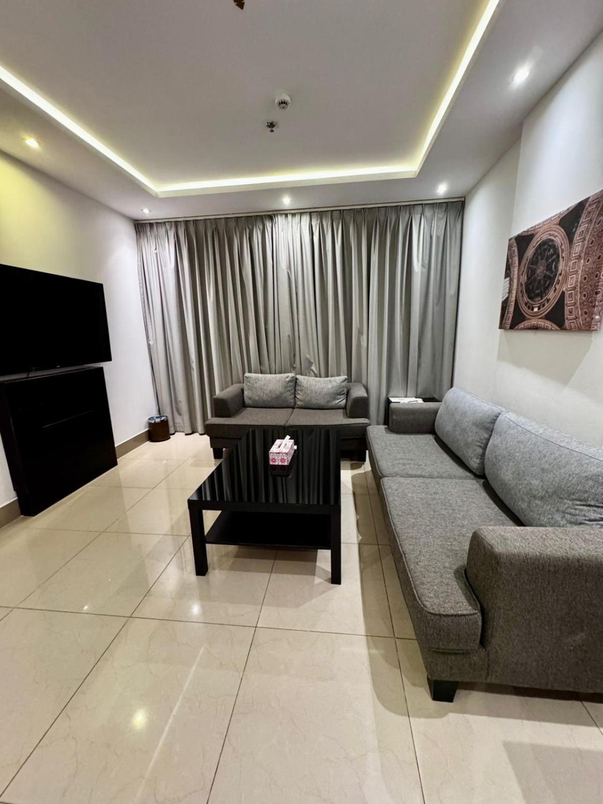 Sendan Residence Dammam Esterno foto