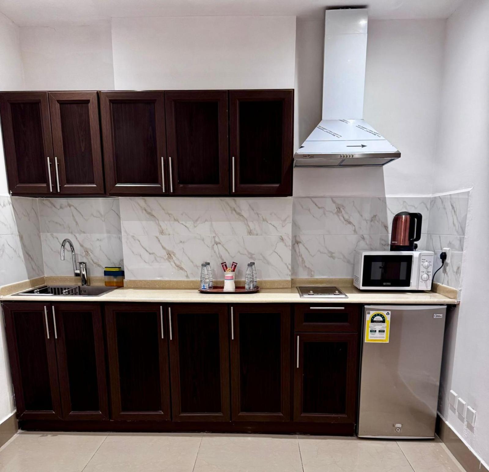 Sendan Residence Dammam Esterno foto